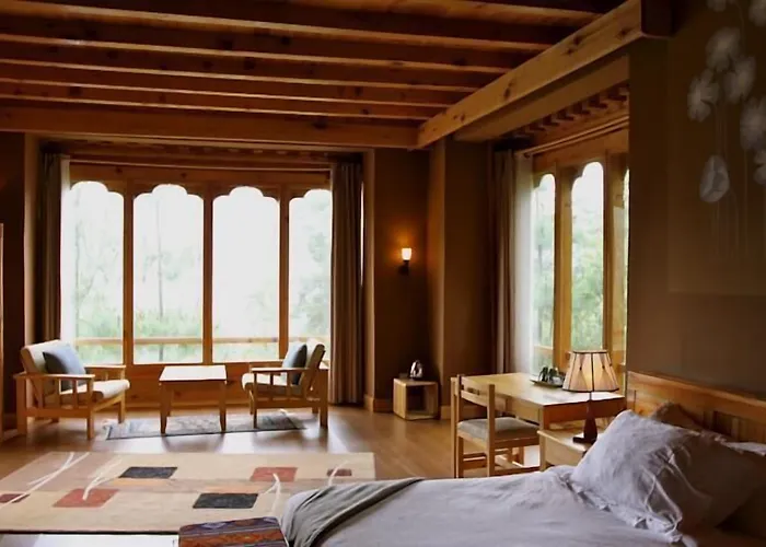 Naksel Boutique Hotel & Spa Paro