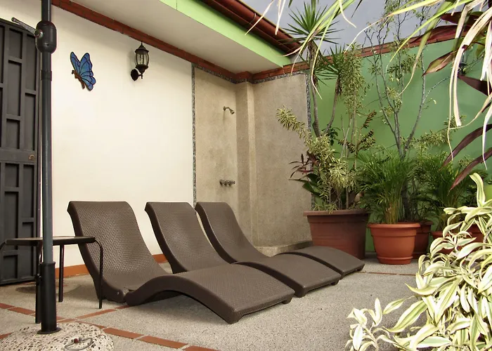 Hotel La Guaria Inn & Suites Alajuela