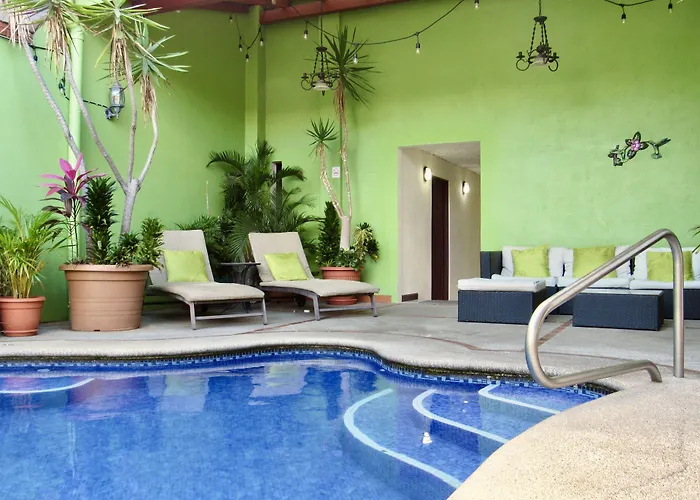 Hotel La Guaria Inn & Suites Alajuela