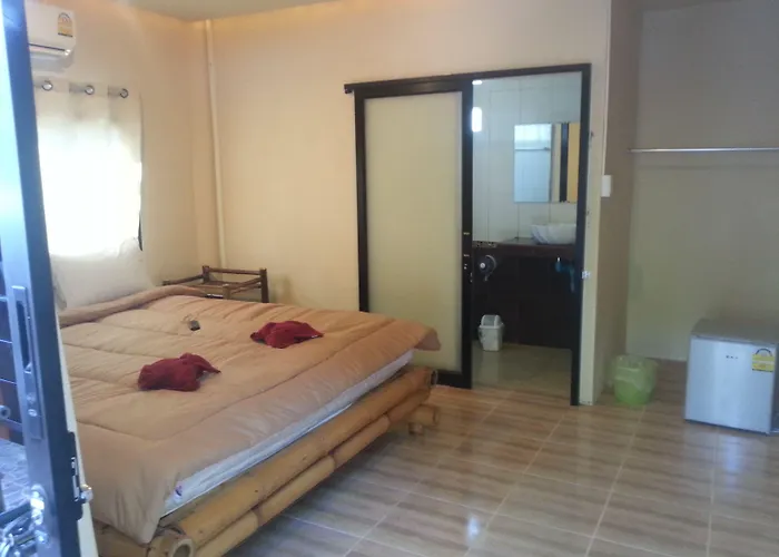 Exotic Bungalows เกาะช้าง