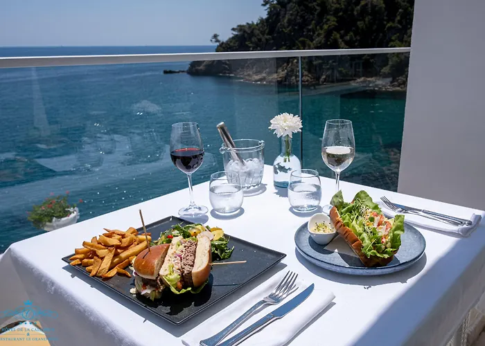 Hotel La Calanque Cavalaire-sur-Mer