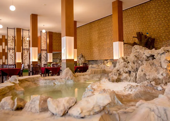 Phi Phi Cliff Beach Resort