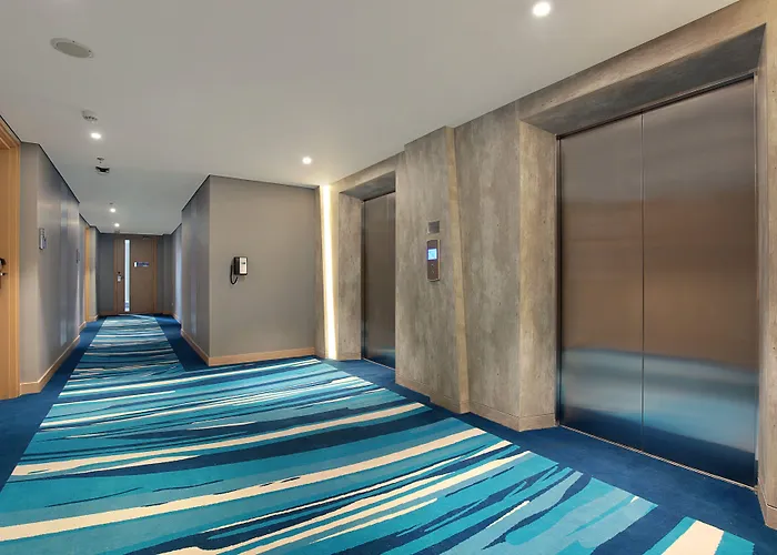 Holiday Inn Express Jakarta Wahid Hasyim By Ihg