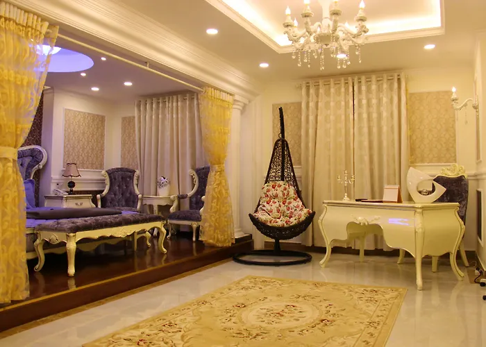 Royal Dalat Hotel