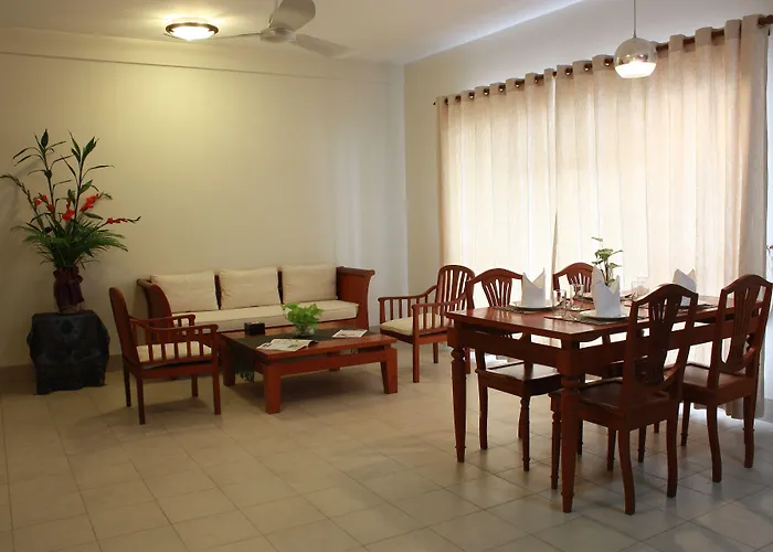 Lux Riverside Hotel & Apartment Phnom Penh
