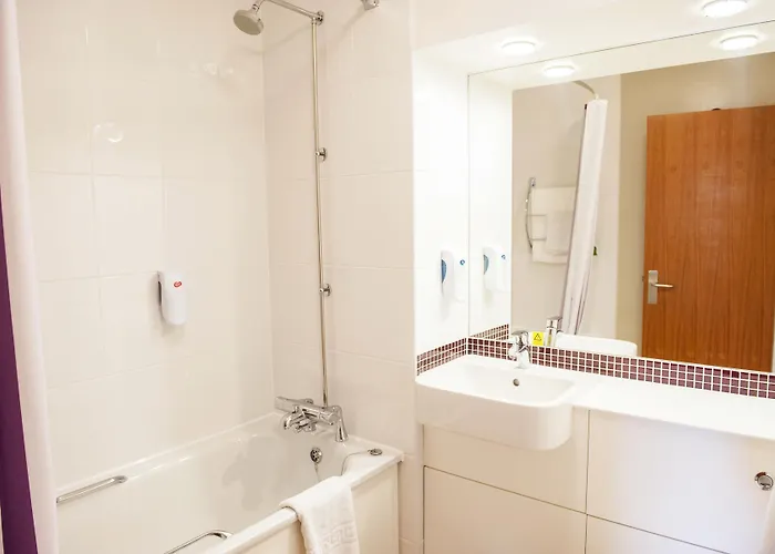 Premier Inn Edinburgh Airport - Newbridge