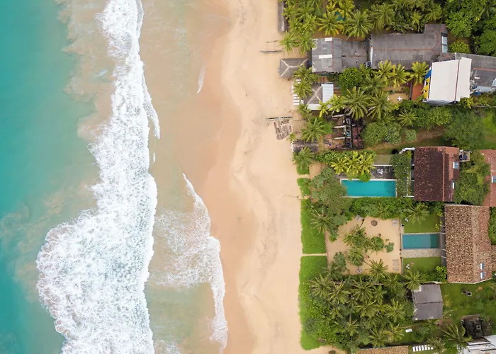Roman Beach Hotel Hikkaduwa