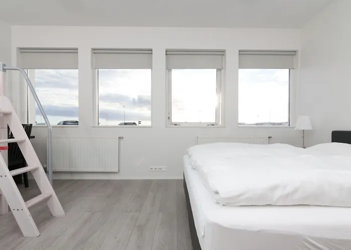 Kef Guesthouse By Keflavik Airport