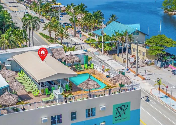 Rooftop Resort - Clothing Optional - Adult Only Hollywood