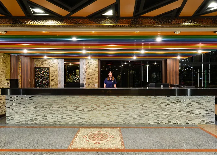 The Breton Hotel Media Bangkok