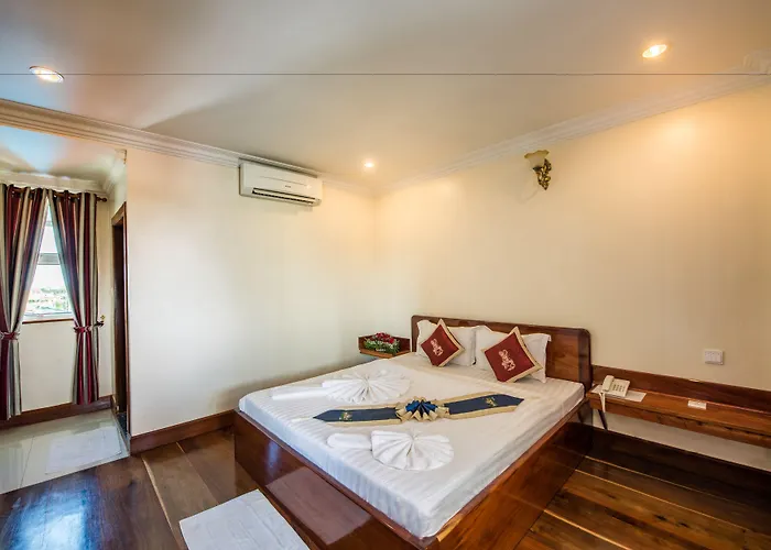 Seng Hout Hotel Battambang