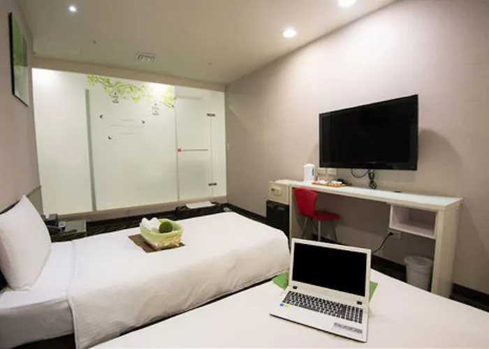 Hotel 6 - Zhonghua Taipei