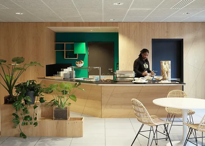 The Social Hub Paris La Defense Hotel Puteaux