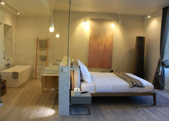 Les Suites Massena Nice