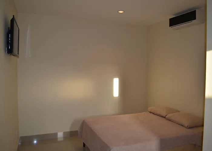 Airport X Managua Hotel
