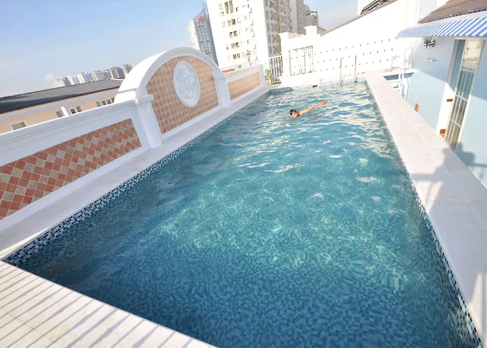 Central Hotel & Residences Swimming Pool Cidade de Ho Chi Minh
