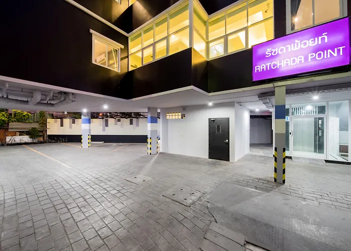 Ratchada Point Hotel Bangkok