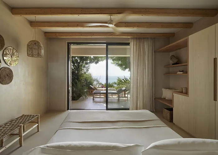 F Zeen Kefalonia (Adults Only) Lourdata 