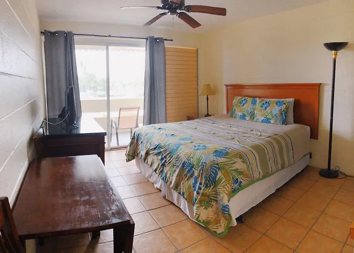 Hilo Reeds Bay Hotel