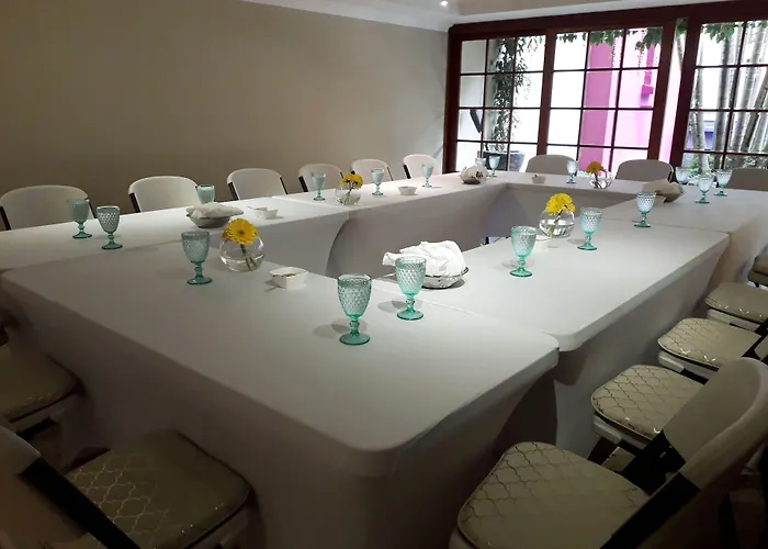 Apart-Hotel Casa Serena Guatemala City