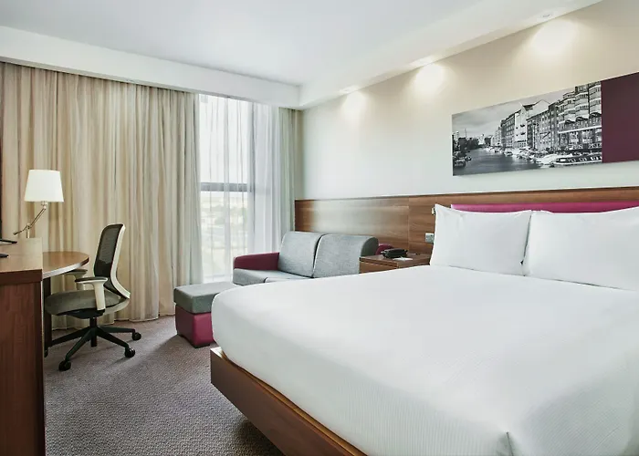 Hampton By Hilton Bristol City Centre