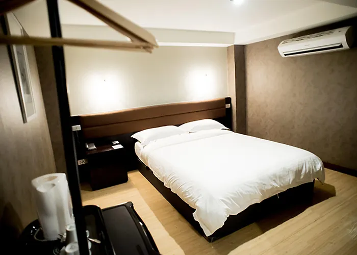 C U Inn Bangkok