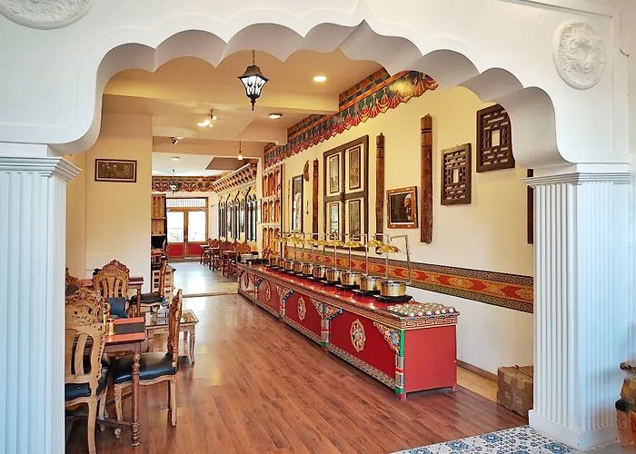 Hotel Grand Himalaya Leh