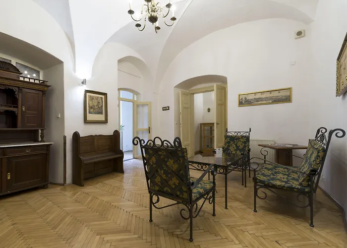 Hotel U Zlateho Jelena Prague