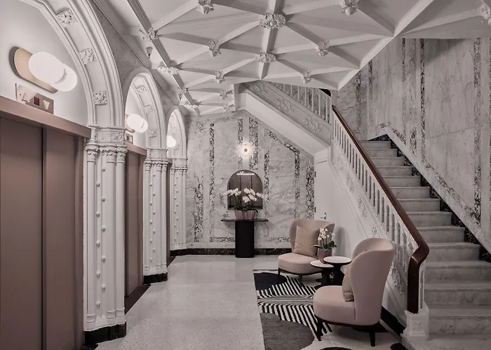 The Godfrey Hotel Boston