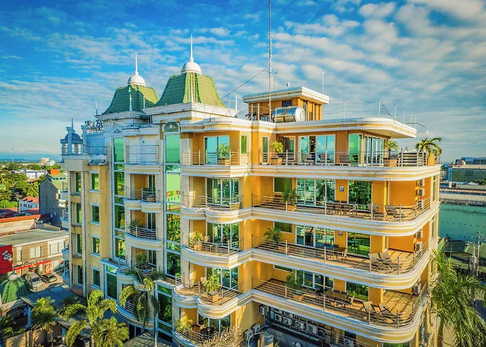 Fields Plaza Hotel By Abc Angeles