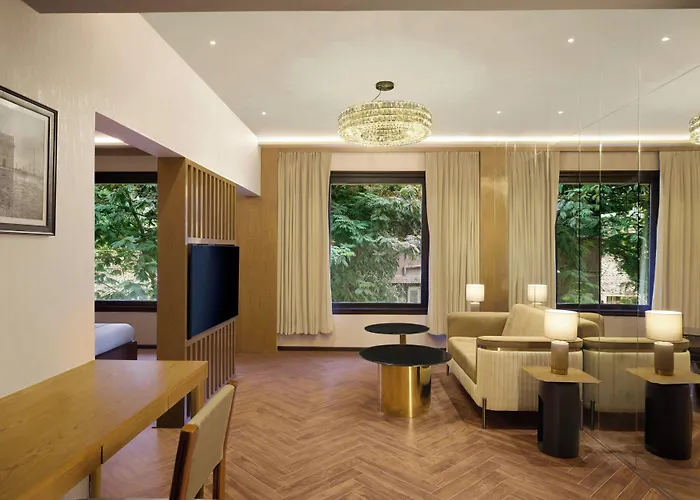 Hotel Midtown Pritam Mumbai