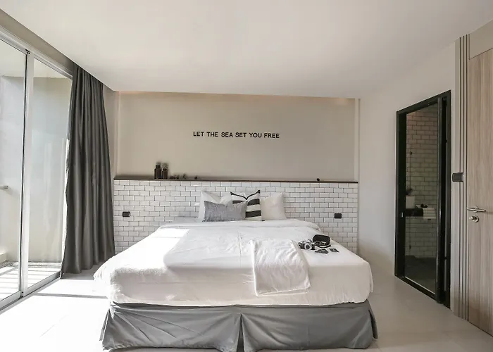 Sugar Ohana Poshtel Phuket