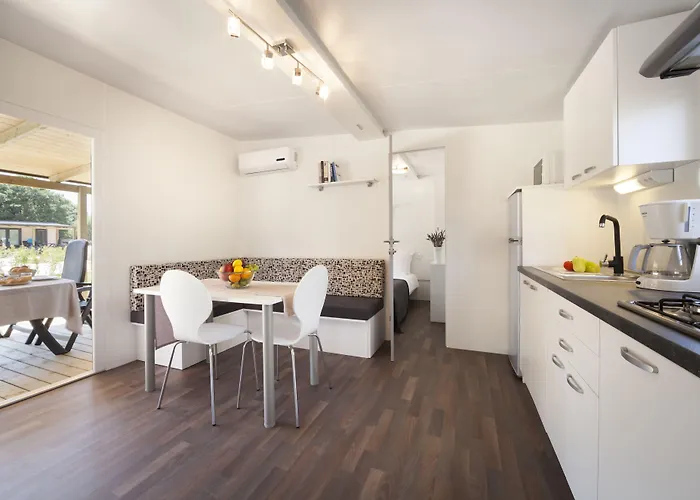 Maistra Camping Polari Mobile Homes Rovinj