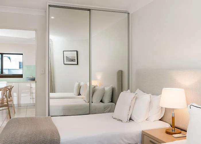 Bayview Beachfront Apartments, In Town Right On The Beach Byron Bay