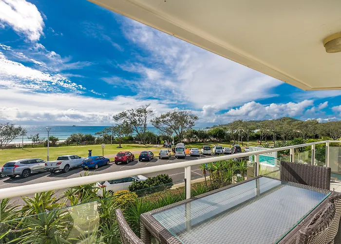Bayview Beachfront Apartments, In Town Right On The Beach Byron Bay