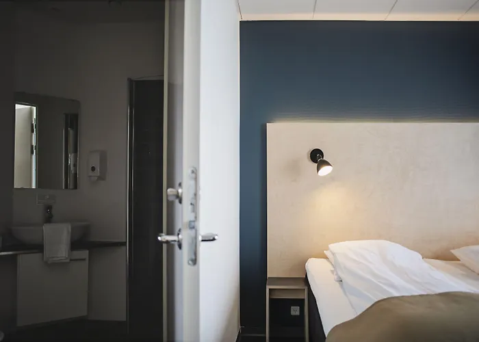 62N Hotel - City Center Torshavn