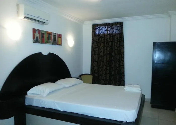 Hotel Pension Corona Ciudad de Panamá