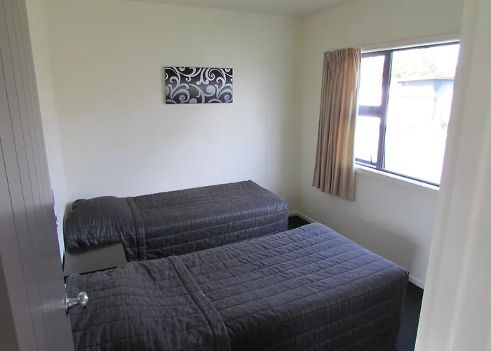 Dunedin Holiday Park