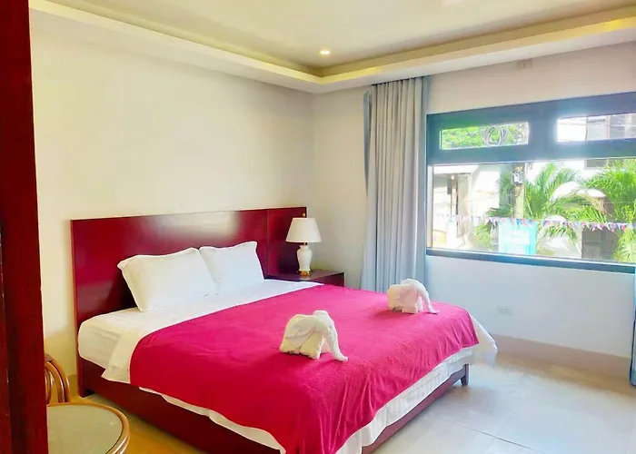 El Nido Beach Hotel