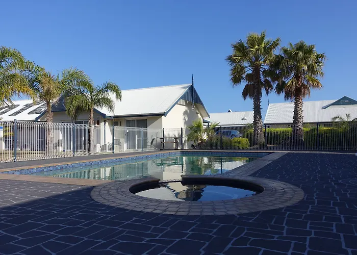 Torquay Tropicana Motel