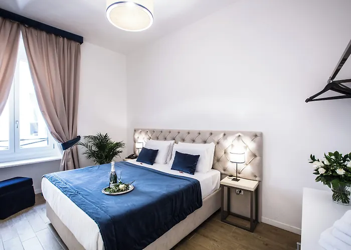 Chic & Town Luxury Rooms Piazza Di Spagna Roma