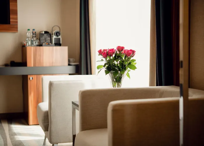 Warsaw Plaza Hotel