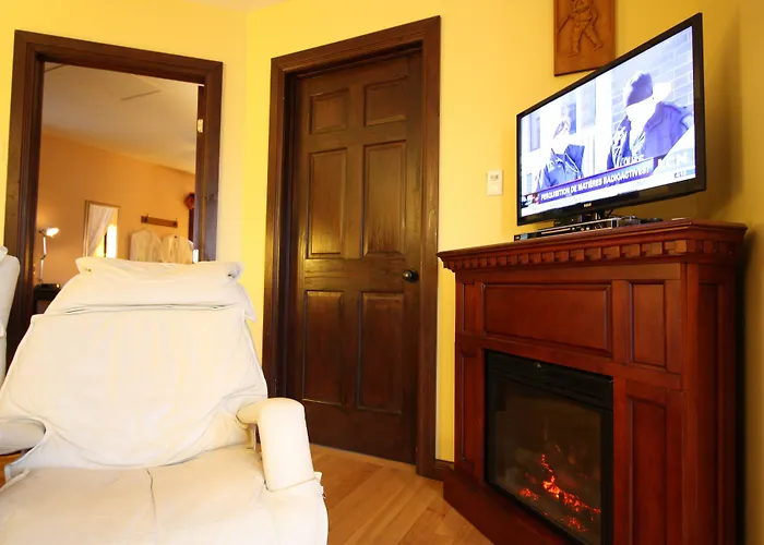 Motel Le Jolibourg Saint-Sauveur