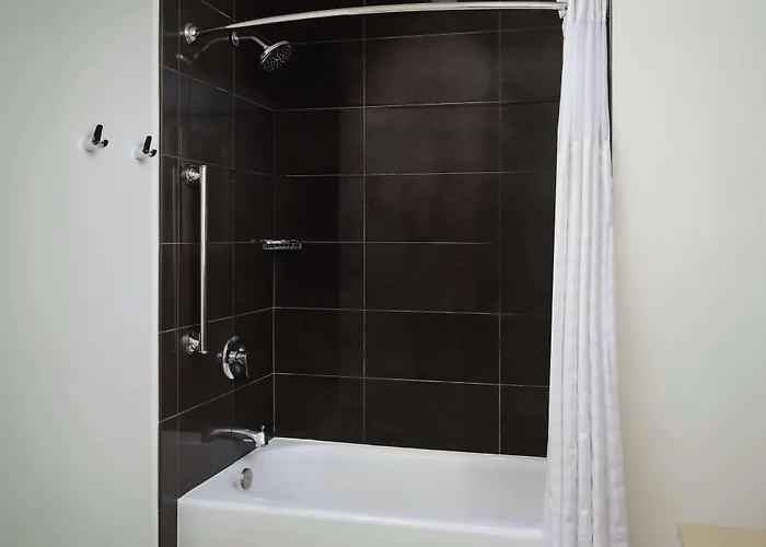 Hyatt House Atlanta Downtown Hotel