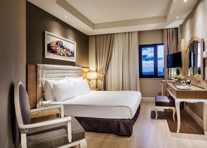 Bellis Deluxe Hotel & Heated For Winter Aqua Park Belek