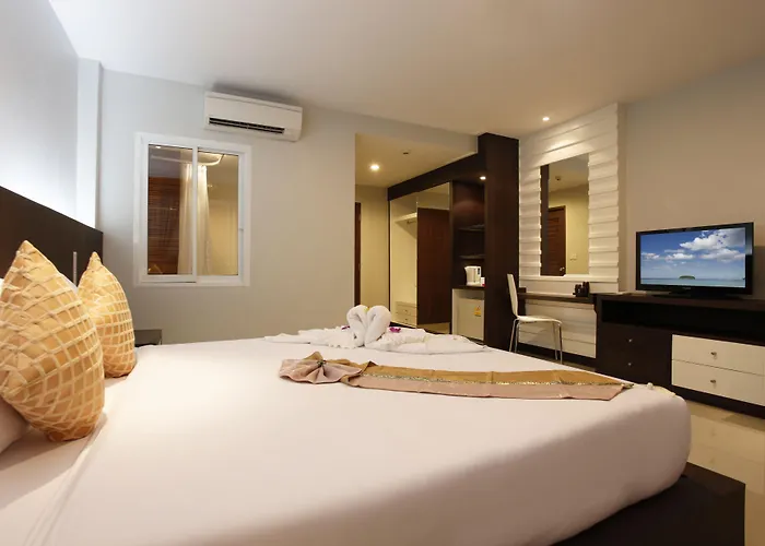 Nize Hotel Phuket