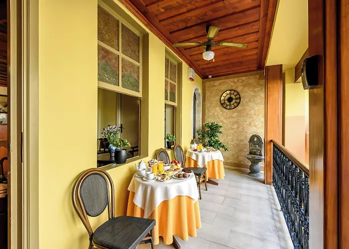 Belmondo Hotel La Canée