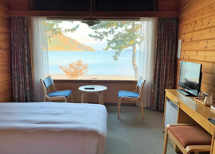 Grand Park Hotel Okubiwako Makino Takashima