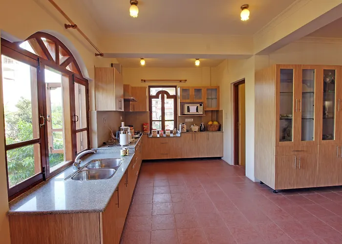 Vardan Resort N' Apartment Pokhara