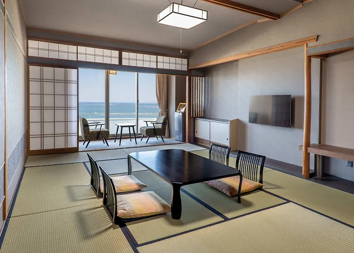 Hotel Sanrakuso Shirahama